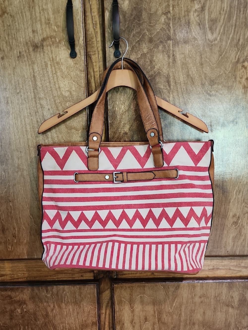 Canvas Tote Bag with Pink Geometric Stripe Pattern and Brown Leather Handles